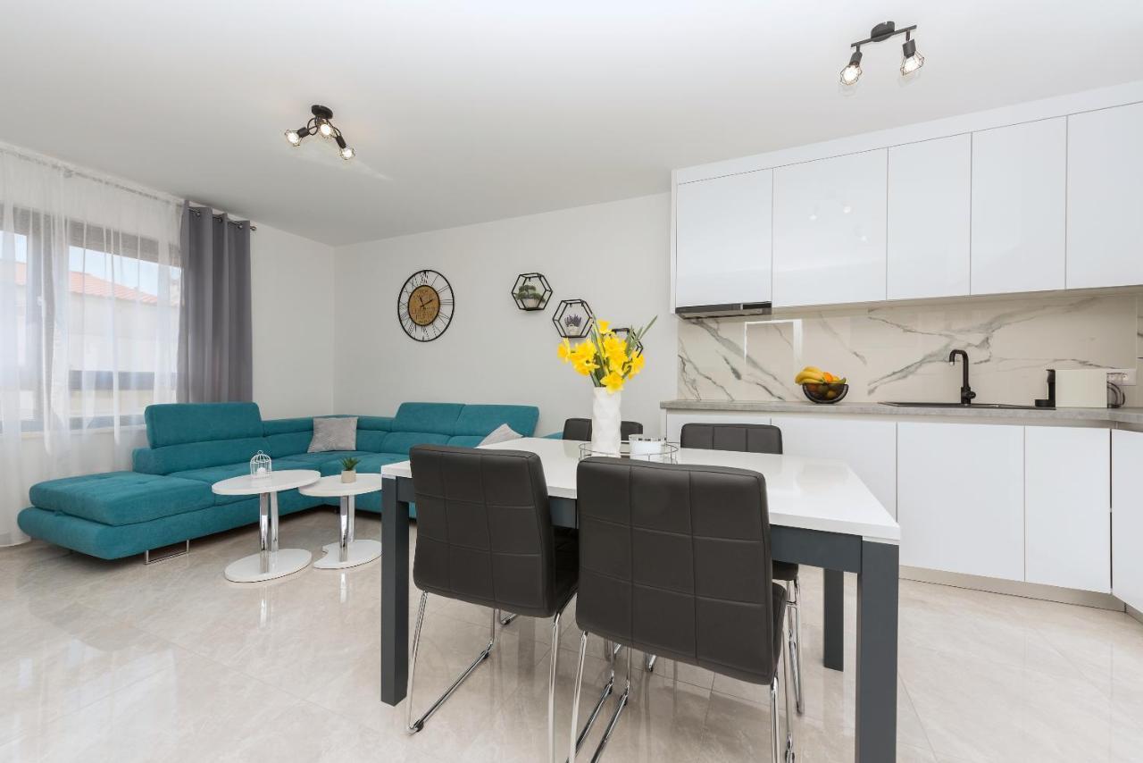 Apartment Ema Makarska Exterior foto